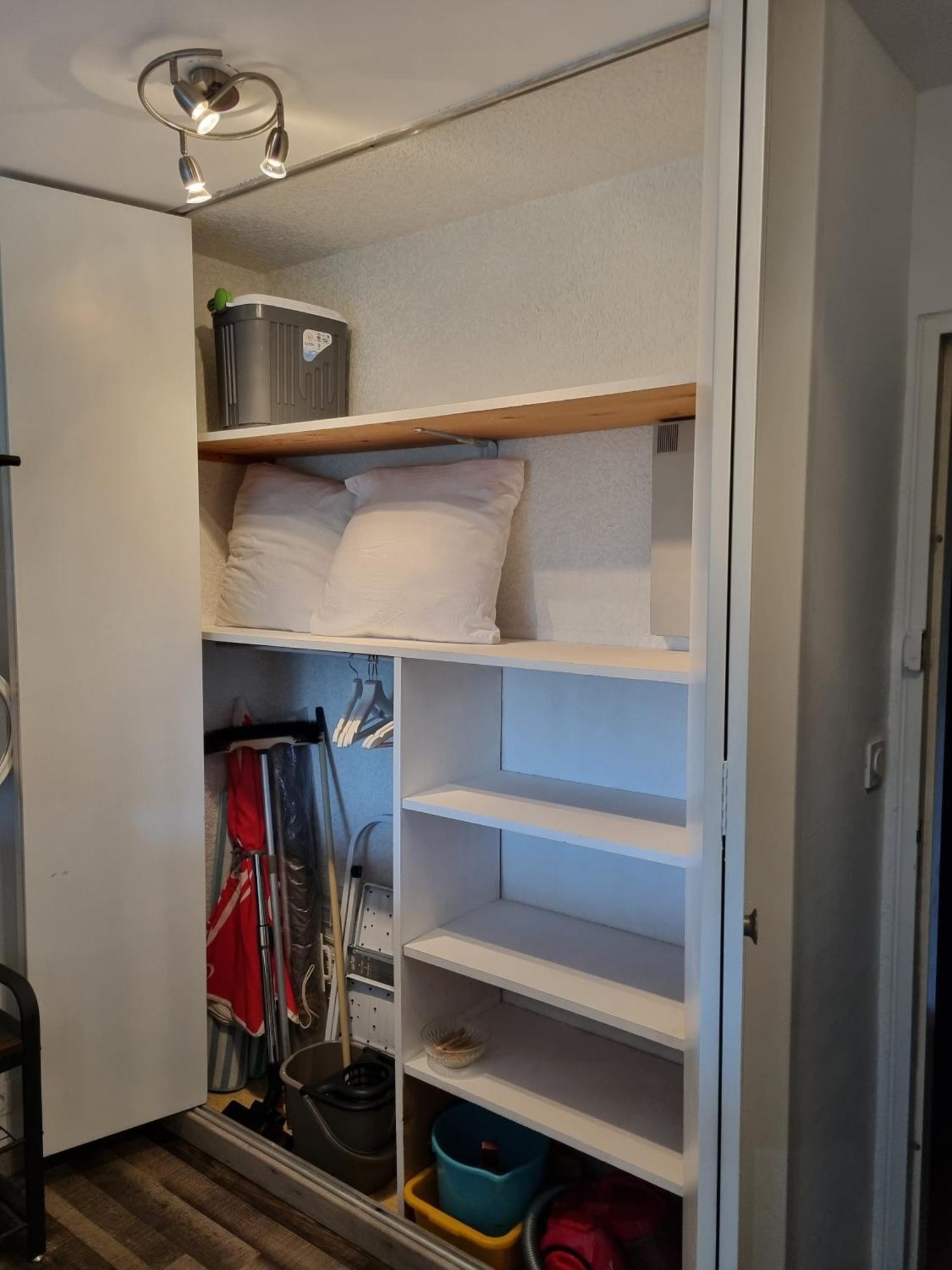 Superbe T2 Confort 3 Etoiles, Entierement Renove Avec Piscine, Parking, Clim, Wifi, Netflix *
